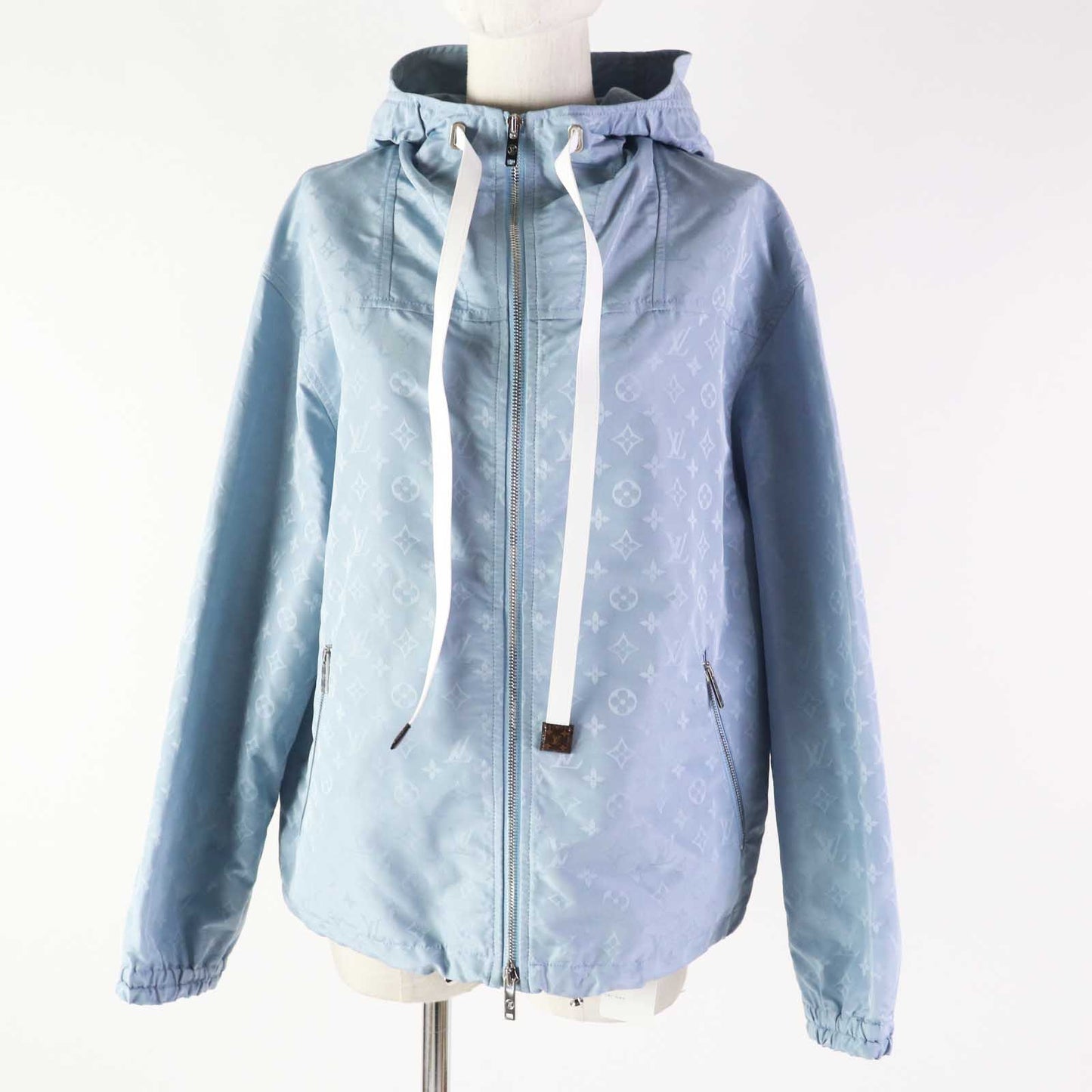 LOUIS VUITTON Blouson 1AFE42 Outer: 53% polyester, Outer: 47% silk, Lining: 100% cotton, Part: 100% polyester, Synthetic leather: 100% polyester Light blue Monogram print parka Women 38 d