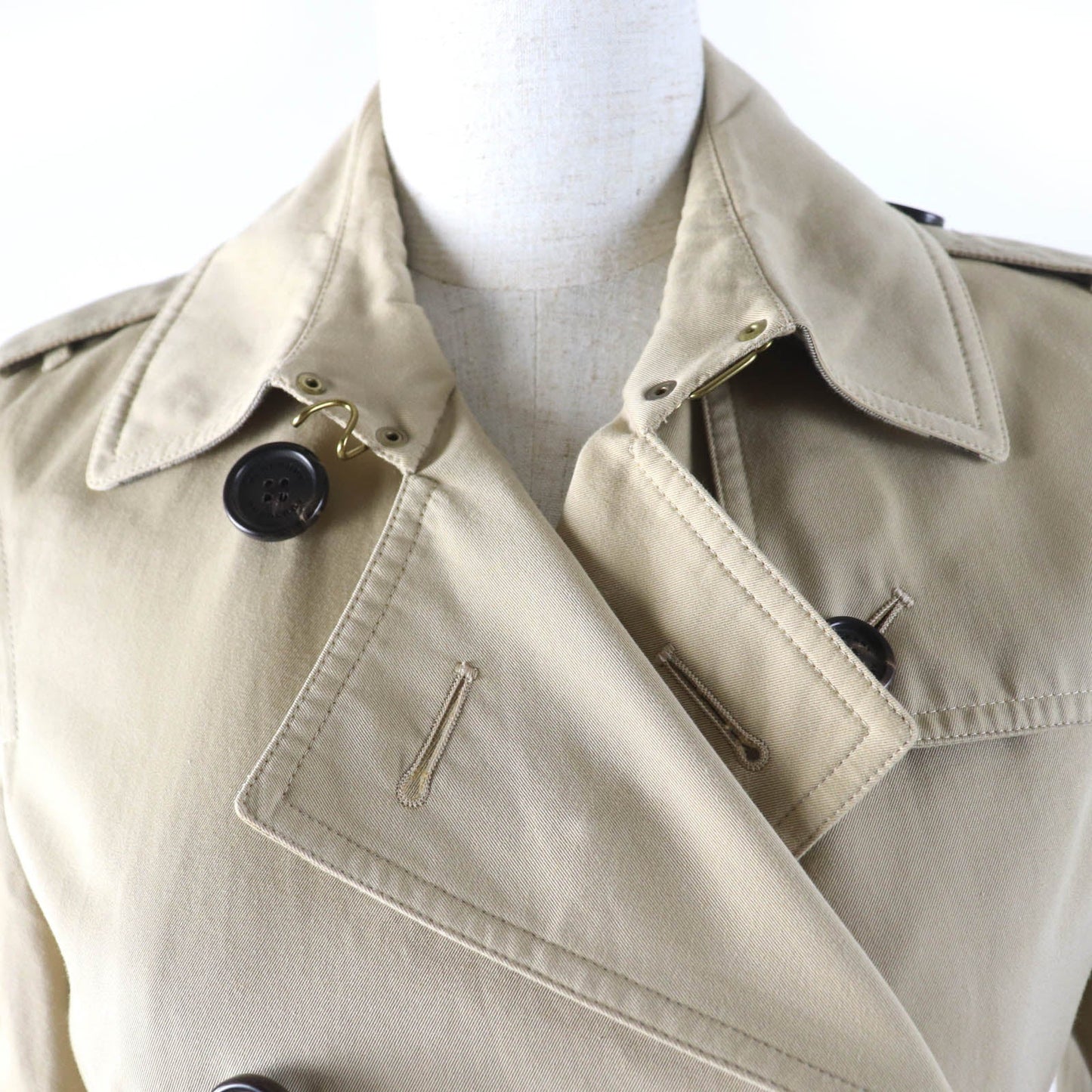 Burberry Kensington Cotton Trench Coat