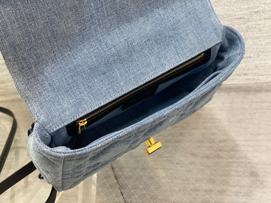 Top Quality MeTop Qualityum Caro Bag Blue , For Women, Womens Handbags 25.5cm/10in CD M9242WTJF_M928