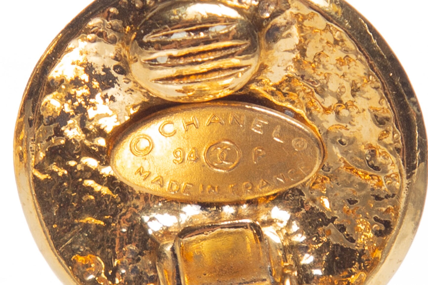 Chanel 1994 Spring Round CC Gold Clip-On Earrings