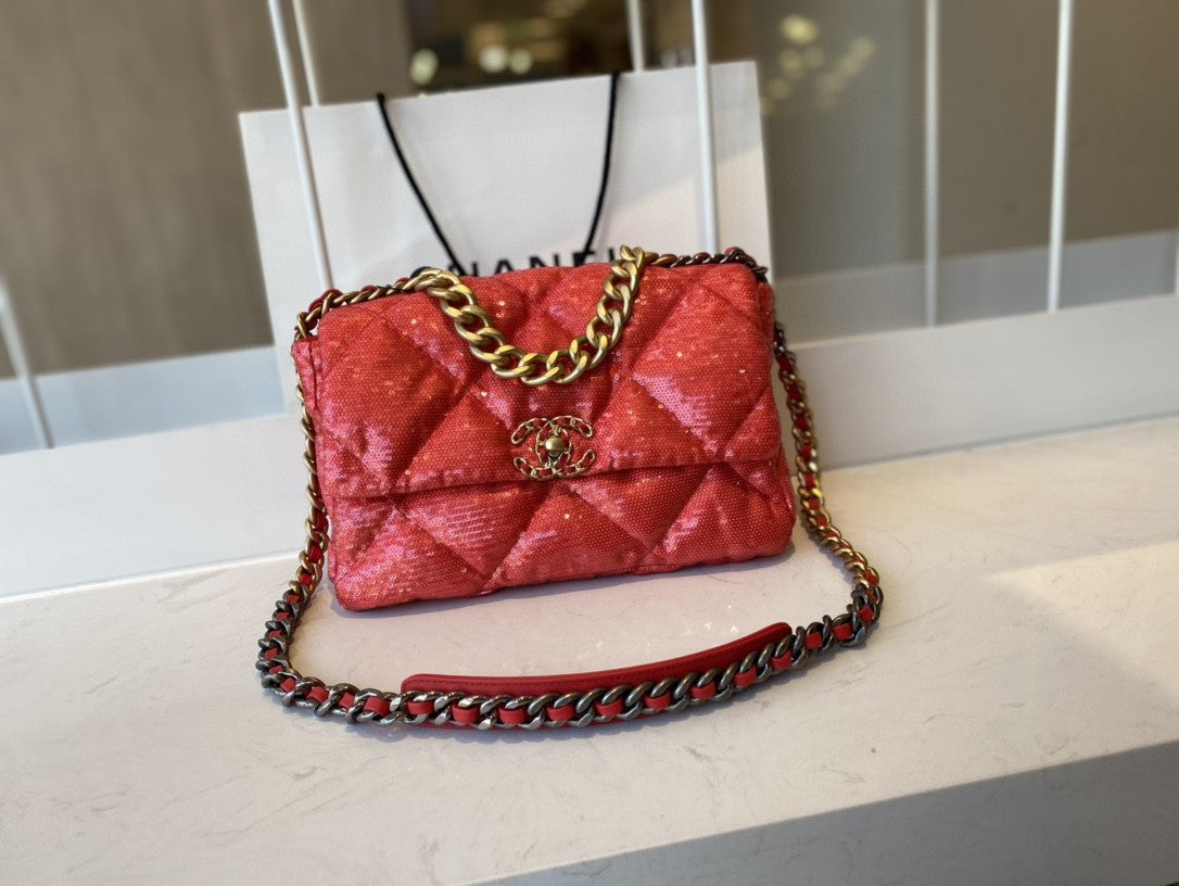 CHL 19 Flap Bag Gold Hardware Red For Women, Women’s Handbags, Shoulder Bags 10in/26cm AS1160