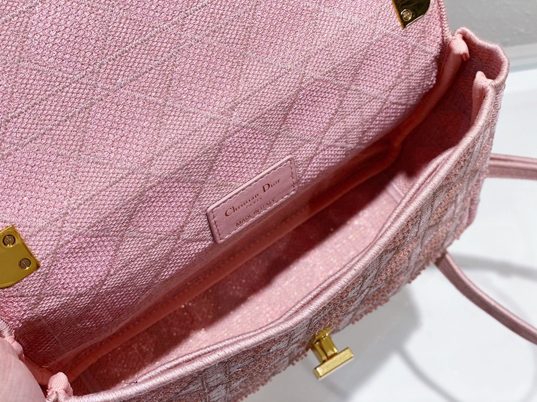 Top Quality MeTop Qualityum Caro Bag Pink, For Women, Womens Handbags 27.5cm/10.8in CD