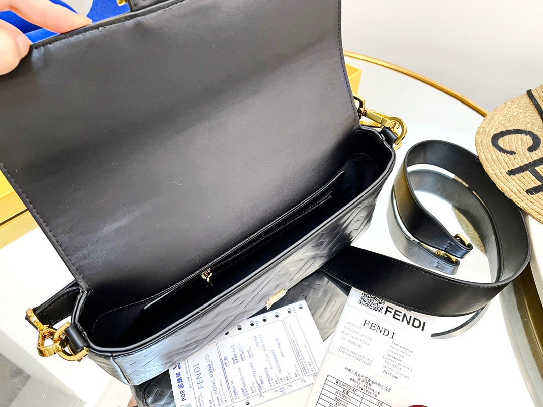 EN - New 1:1 rep Bags FEI 257