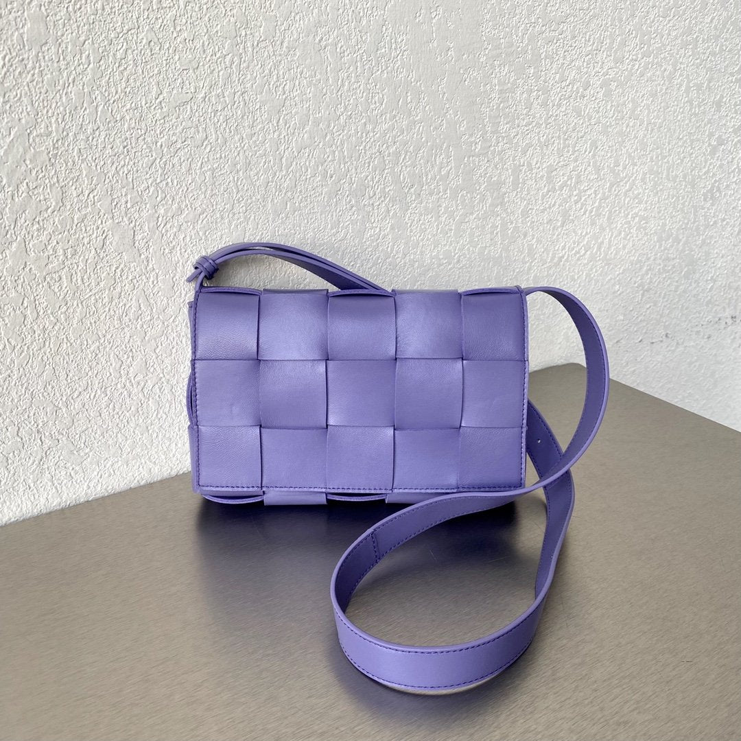 Top Quality Cassette Violet, For Women, Women’s Bags 9in/23cm 578004VMAY14214