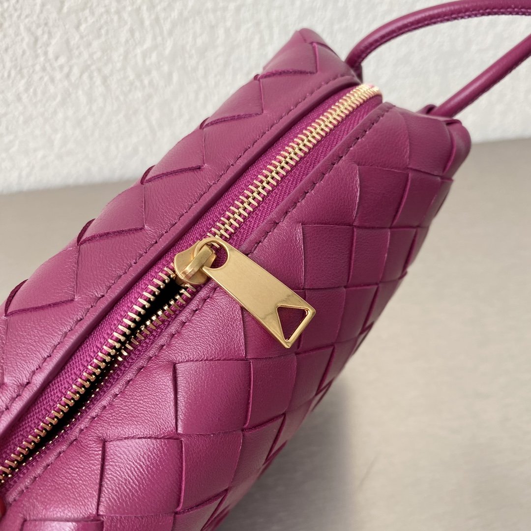 Top Quality Mini Loop Camera Bag Pink, For Women, Women’s Bags 6.7in/17cm
