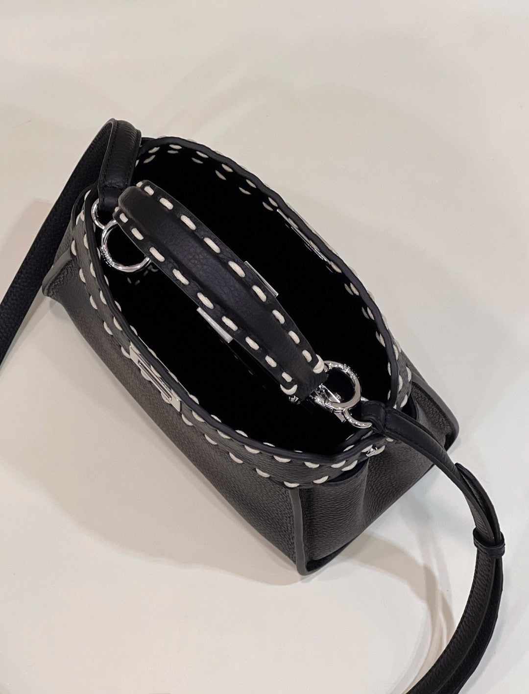 Top QualityTop Quality Peekaboo Small Black Bag For Woman 23cm/9in