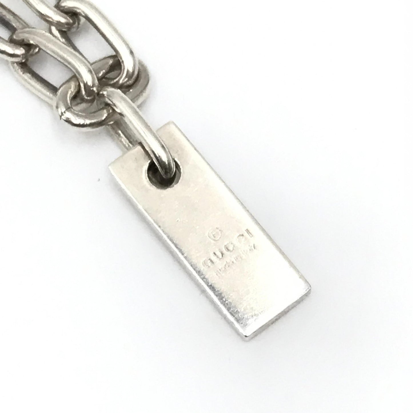 Gucci Sterling Silver Logo Plate Chain Women's Bracelet ( )