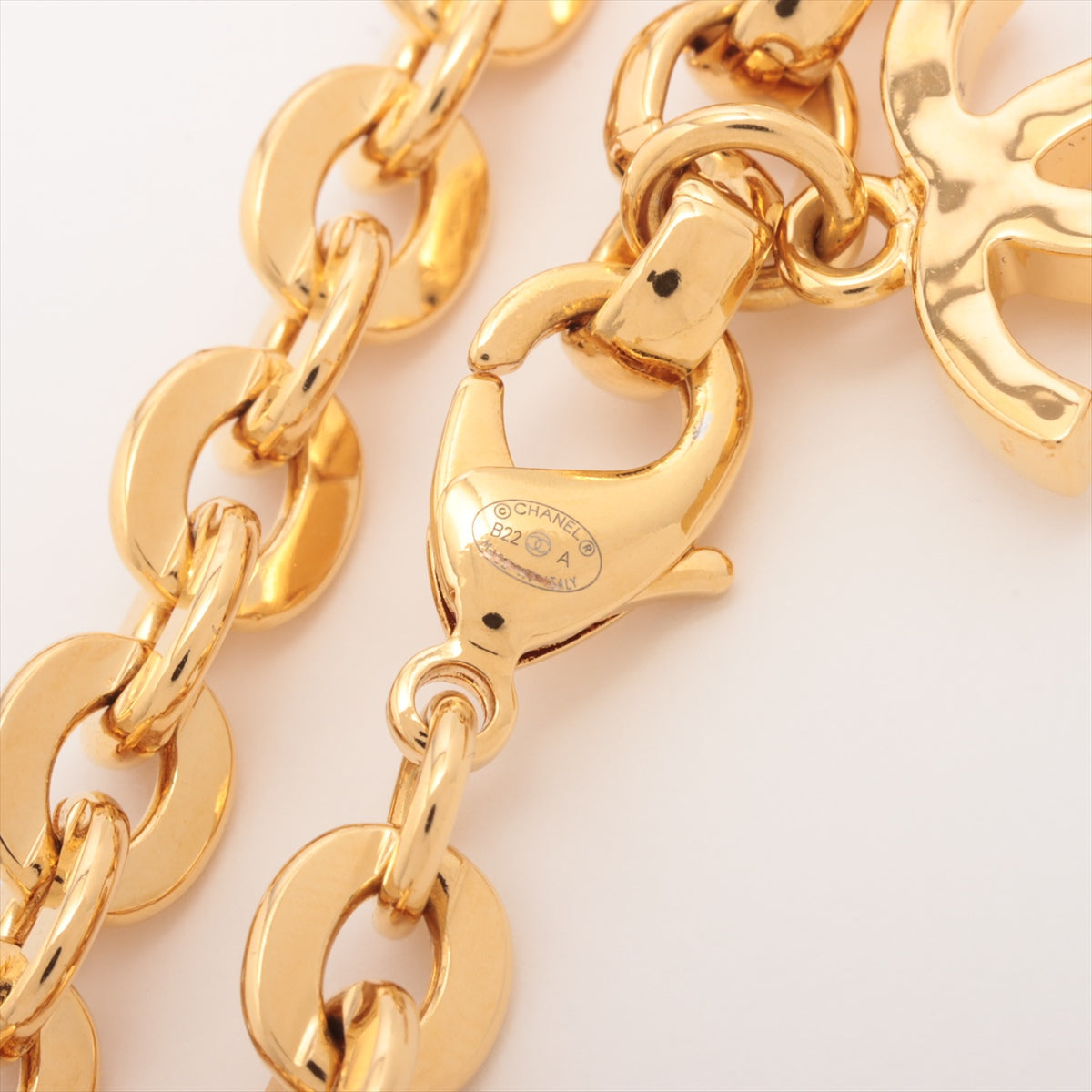 Chanel 31 RUE CAMBON B22A Necklace GP G