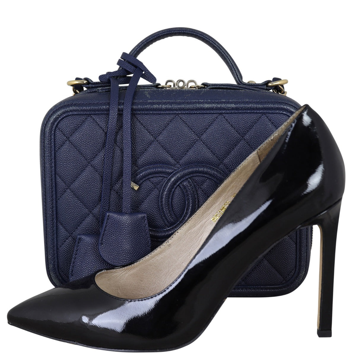 Chanel CC Filigree Vanity Medium | Navy Blue