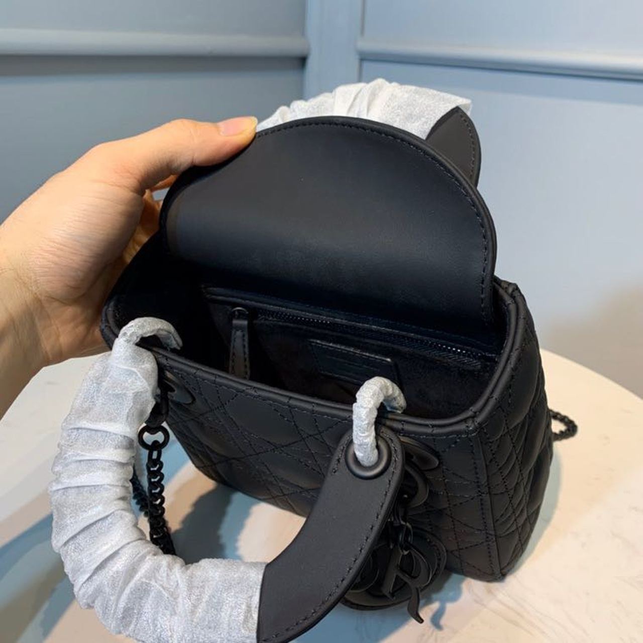 Top Quality Mini Lady Bag with Chain Matte Hardware Spring/Summer Collection, Black, For Women Womens Handbags, 18cm CD M0505SLOI_M989