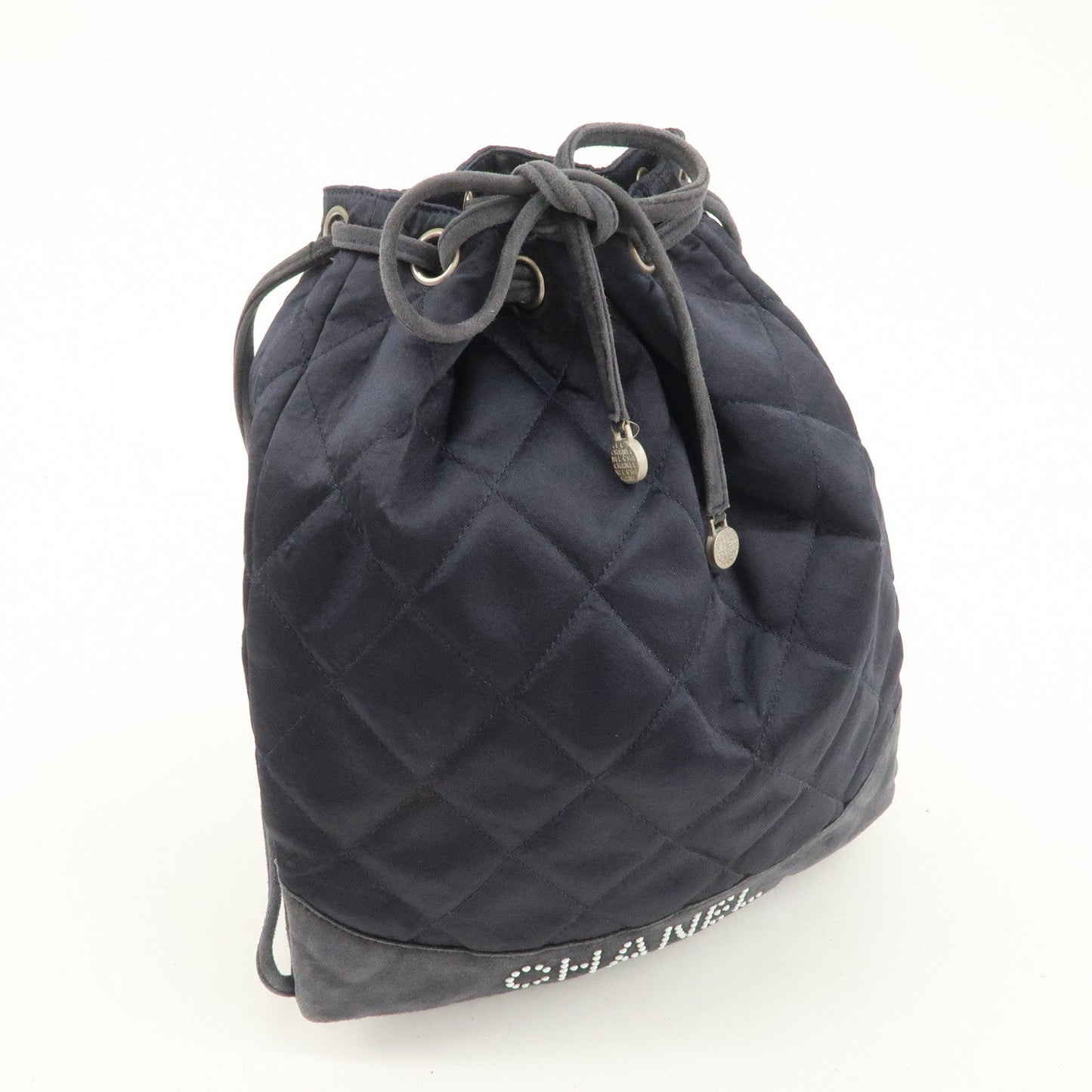 CHANEL Matelasse Satin Suede Drawstring Back Pack Black d