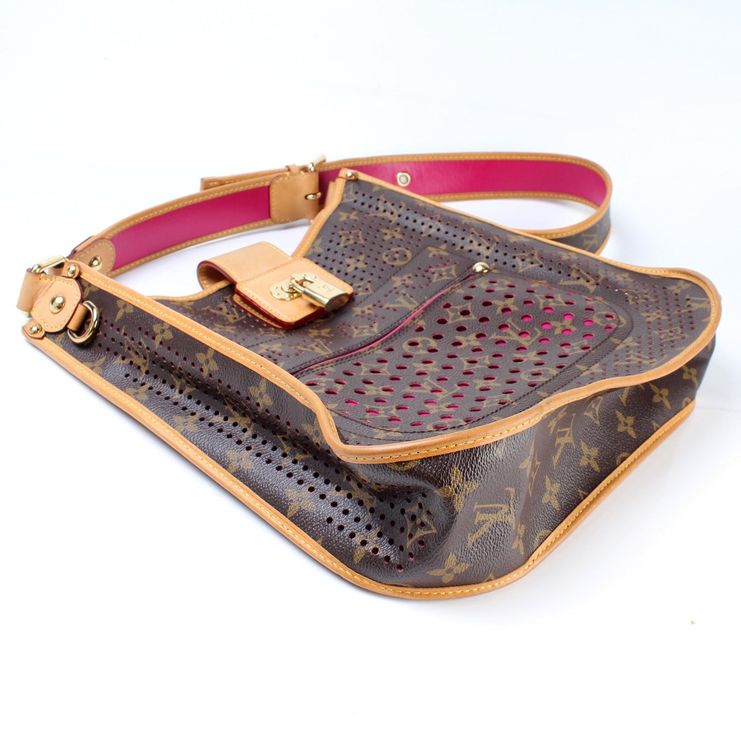 Louis Vuitton M tte Monogram Perforated