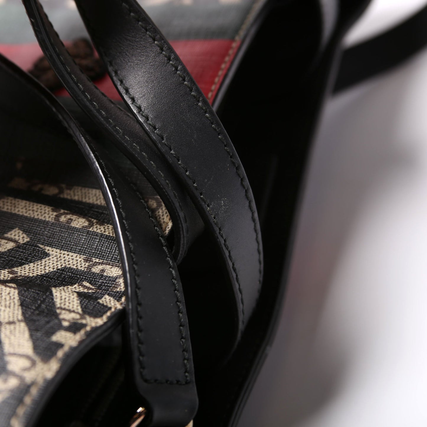 Gucci Soft GG Supreme Caleido Web Vertical Tote Black/Beige