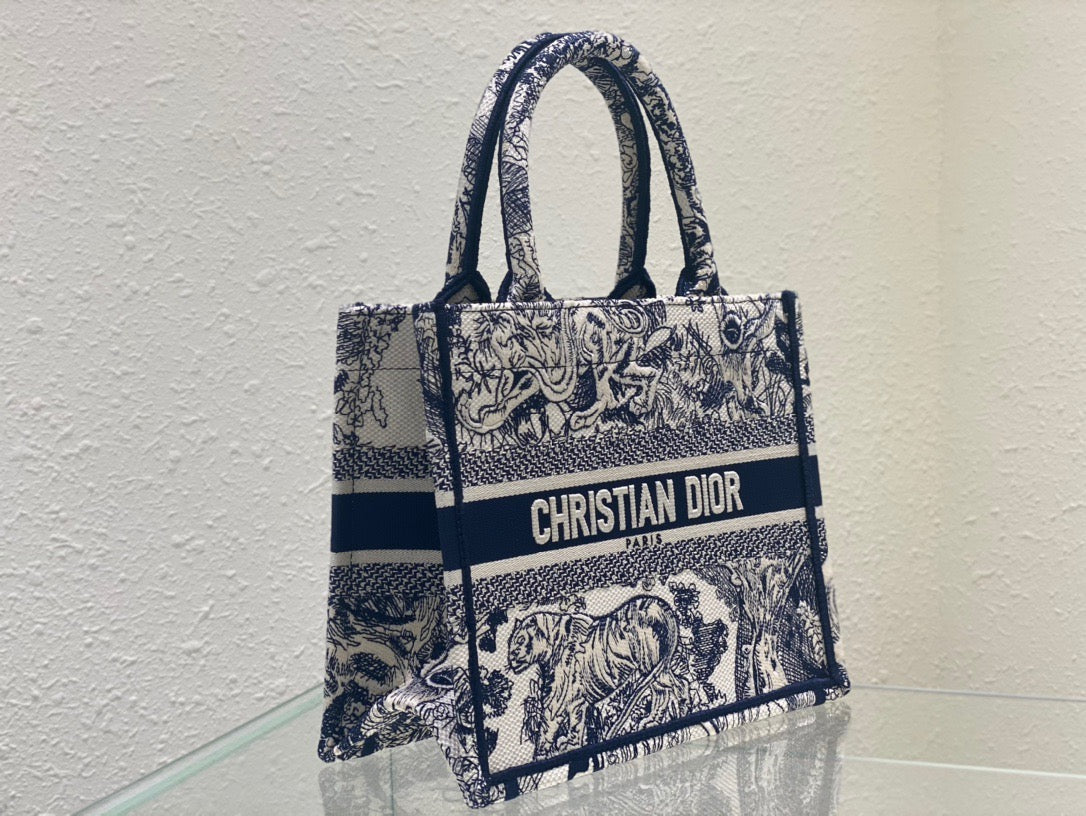 Top Quality Small Book Tote Blue, For Women, Womens Handbags 26.5cm/10.5in CD M1265ZRGO_M928