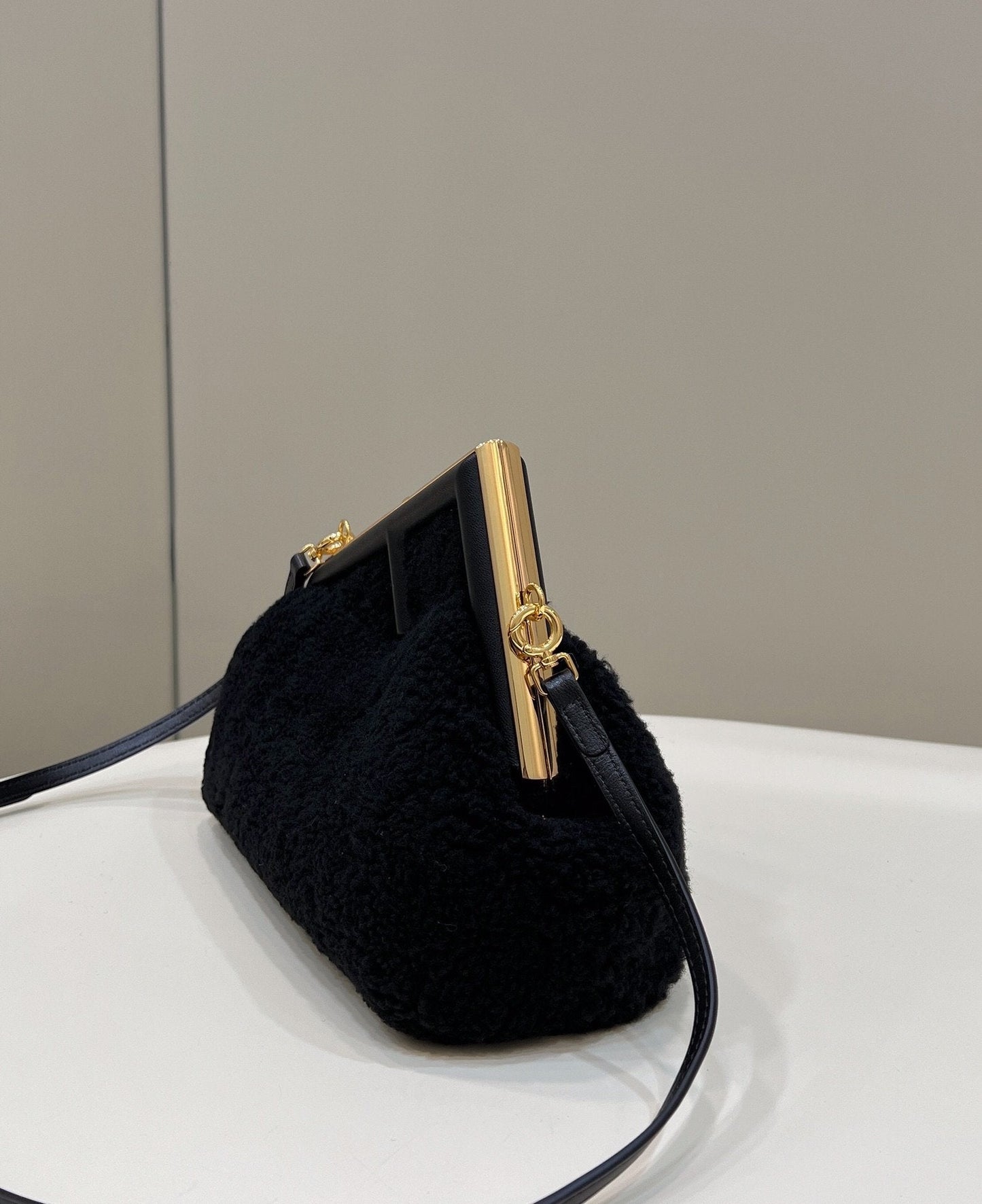 Top QualityTop Quality Top QualityTop Qualityrst Small Black Mink Bag For Woman 26cm/10in