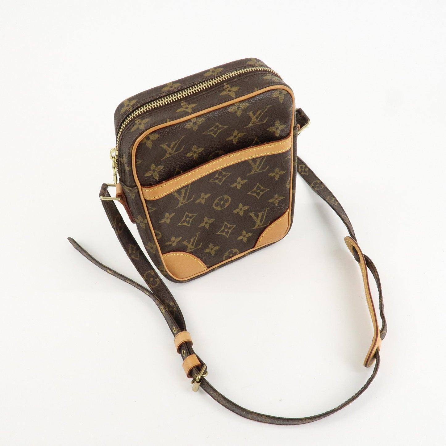 Louis Vuitton Monogram Danube Shoulder Bag Crossbody Bag M45266 d