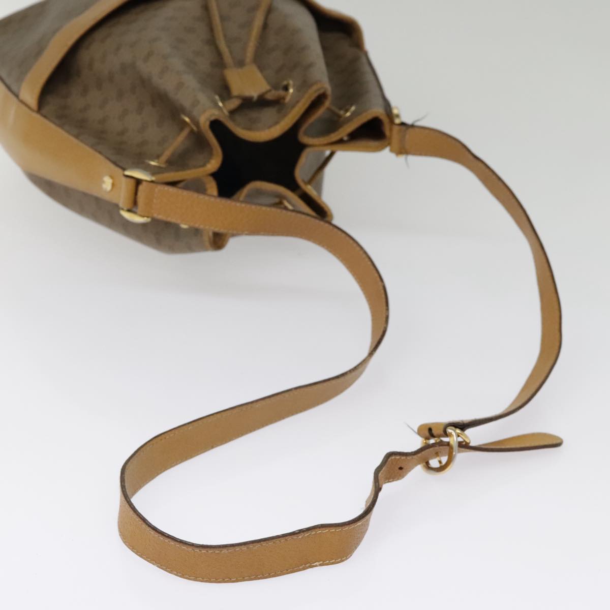 Gucci Supreme Gg Beige Canvas Shoulder Bag