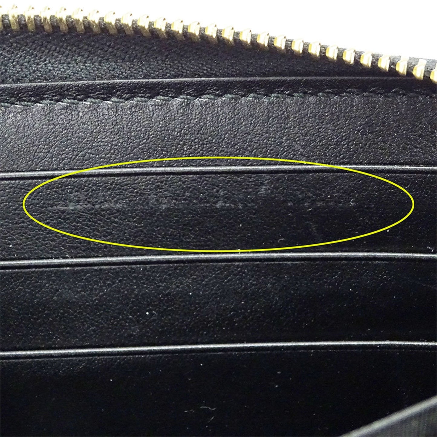 Gucci Black Leather Long Wallet (Bi-Fold) ( )