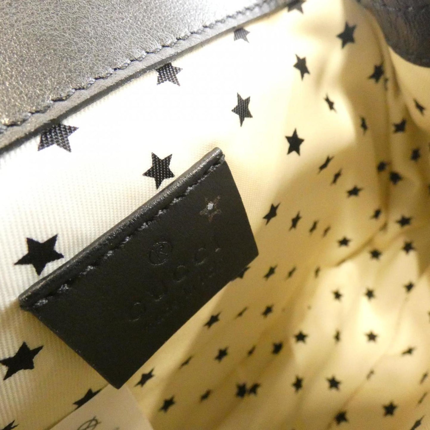 Gucci Black Gold Leather Fanny Pack ( )