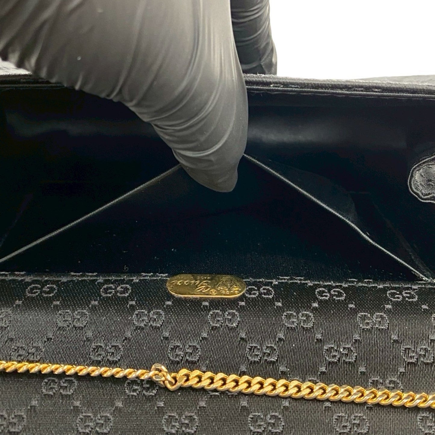 Gucci Black Satin Shoulder Bag ( )