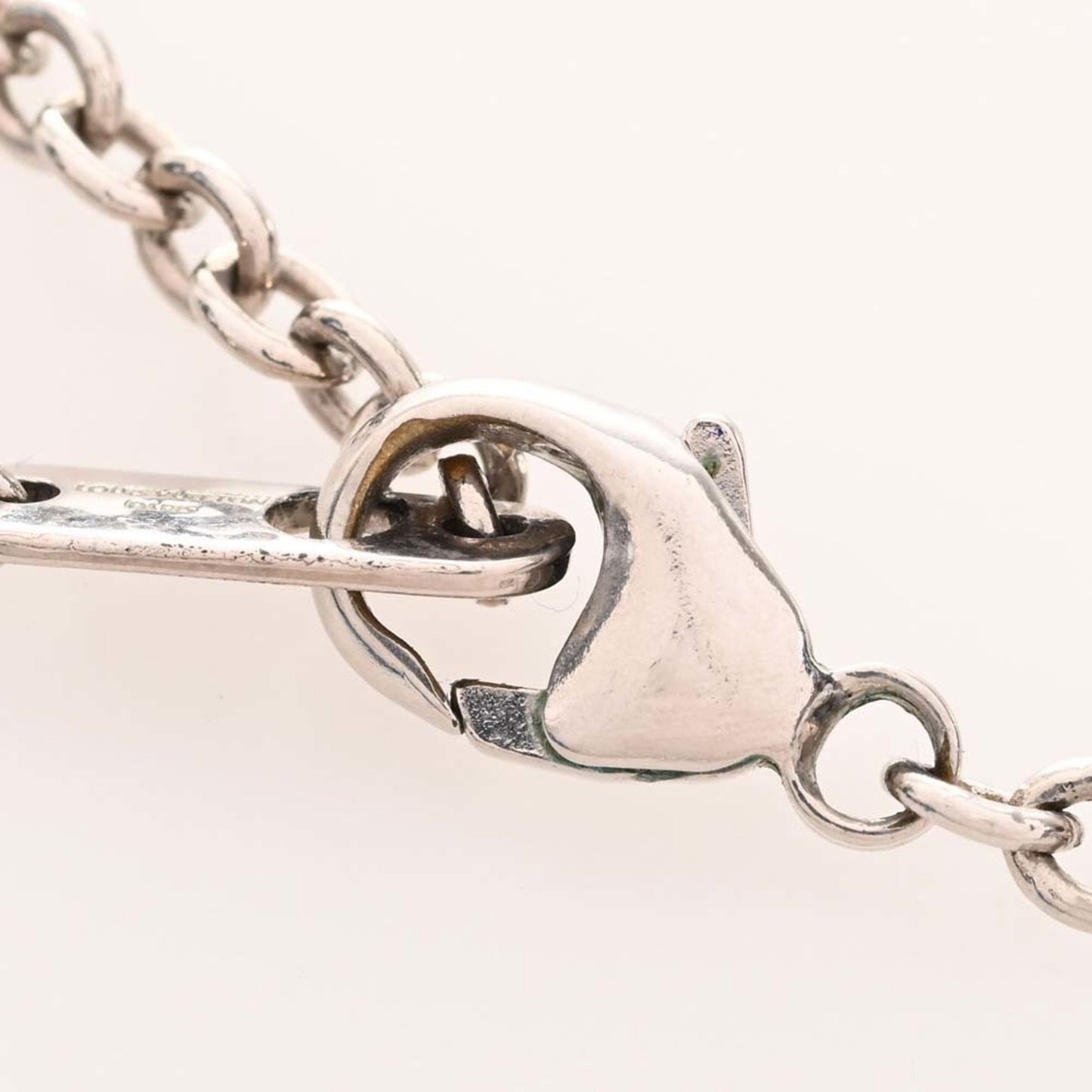 LOUIS VUITTON LV Key Necklace M00678 Silver Men's