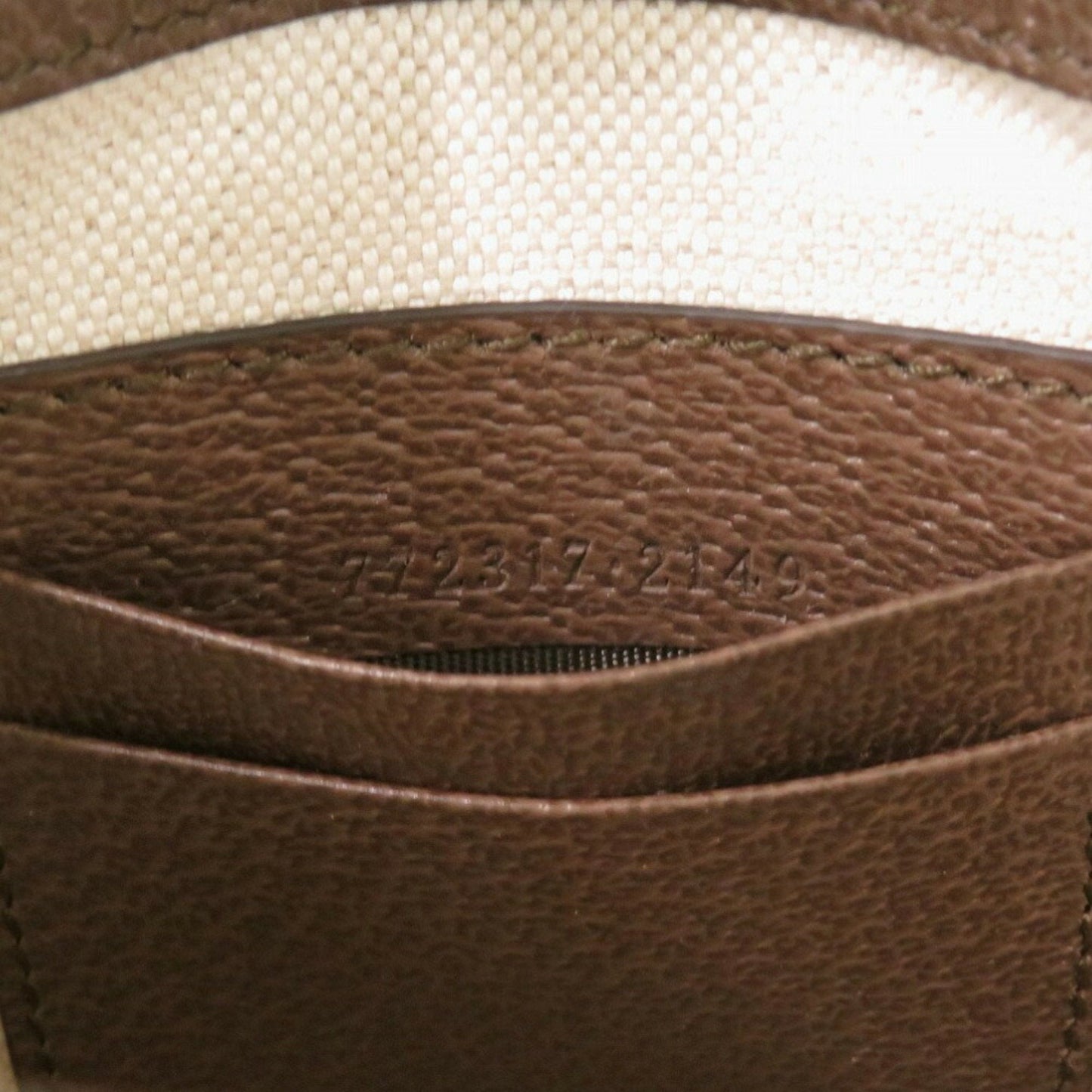 Gucci Beige Gg Canvas Shoulder Bag ( )