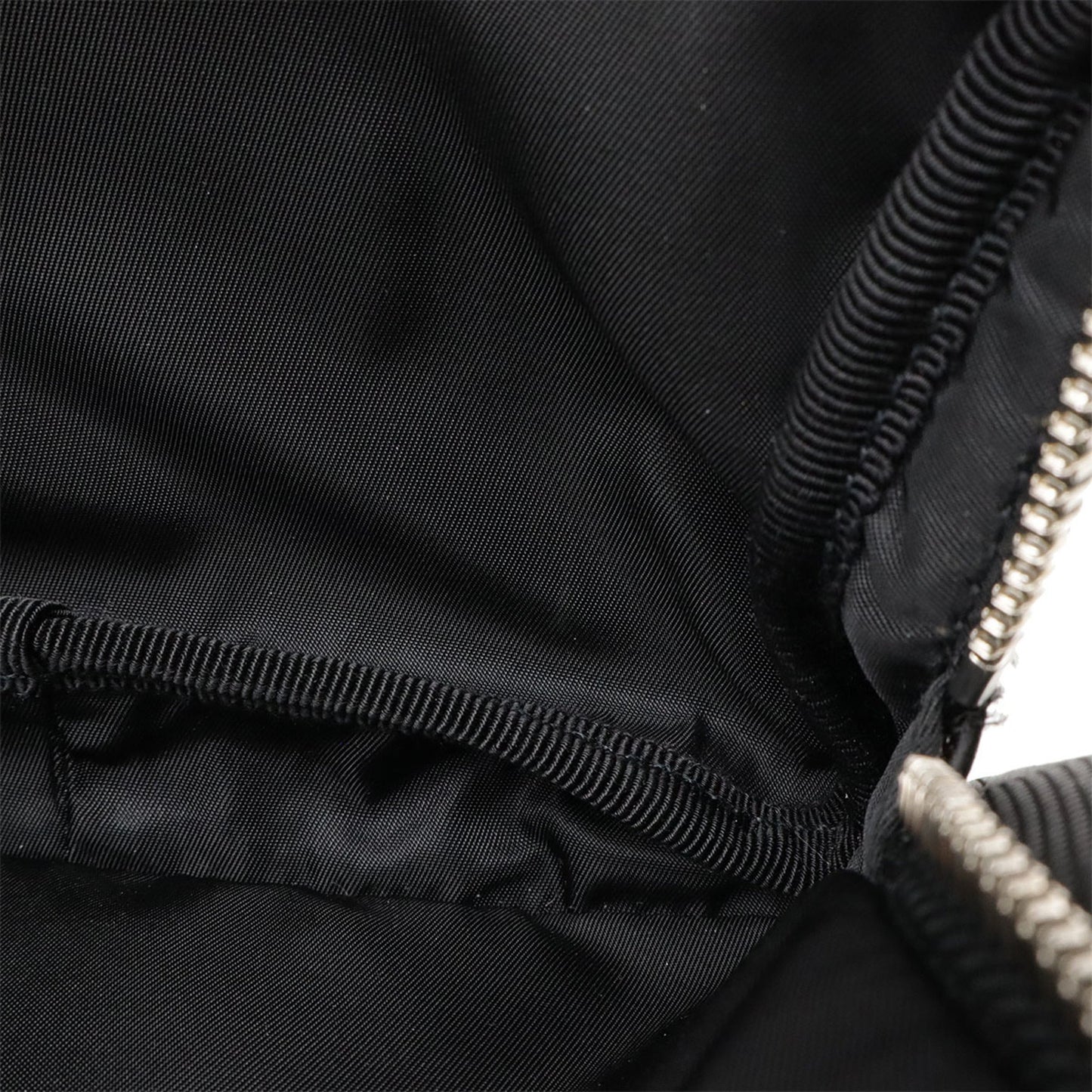 Gucci Black Nylon Canvas Leather Fanny Pack Sling Bag ( )