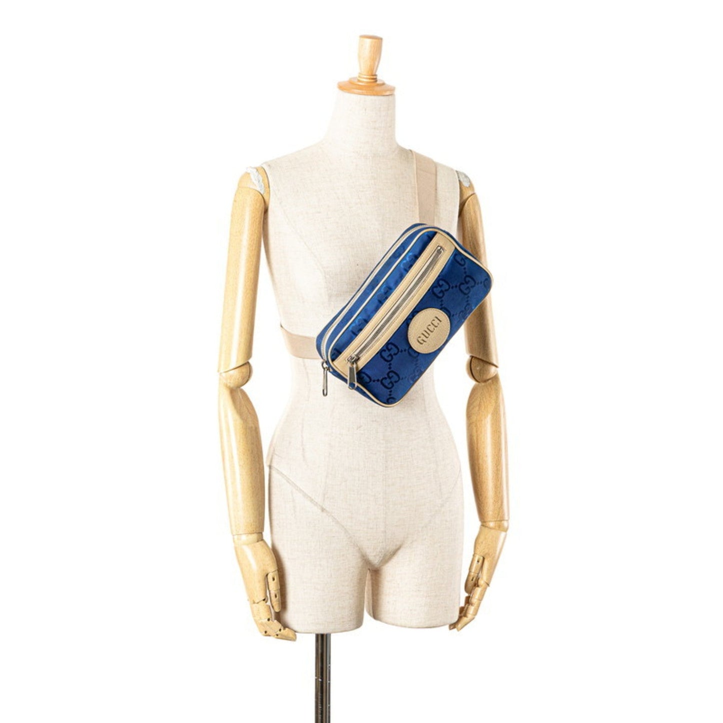 Gucci Beige Blue Nylon Leather Sling Bag ( )