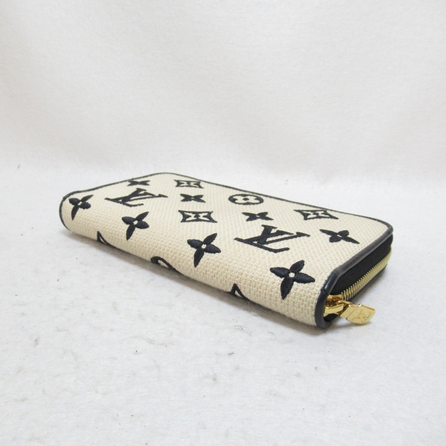 LOUIS VUITTON LV by the Pool Zippy Wallet Round Long Wallet Black Natural cotton M82529