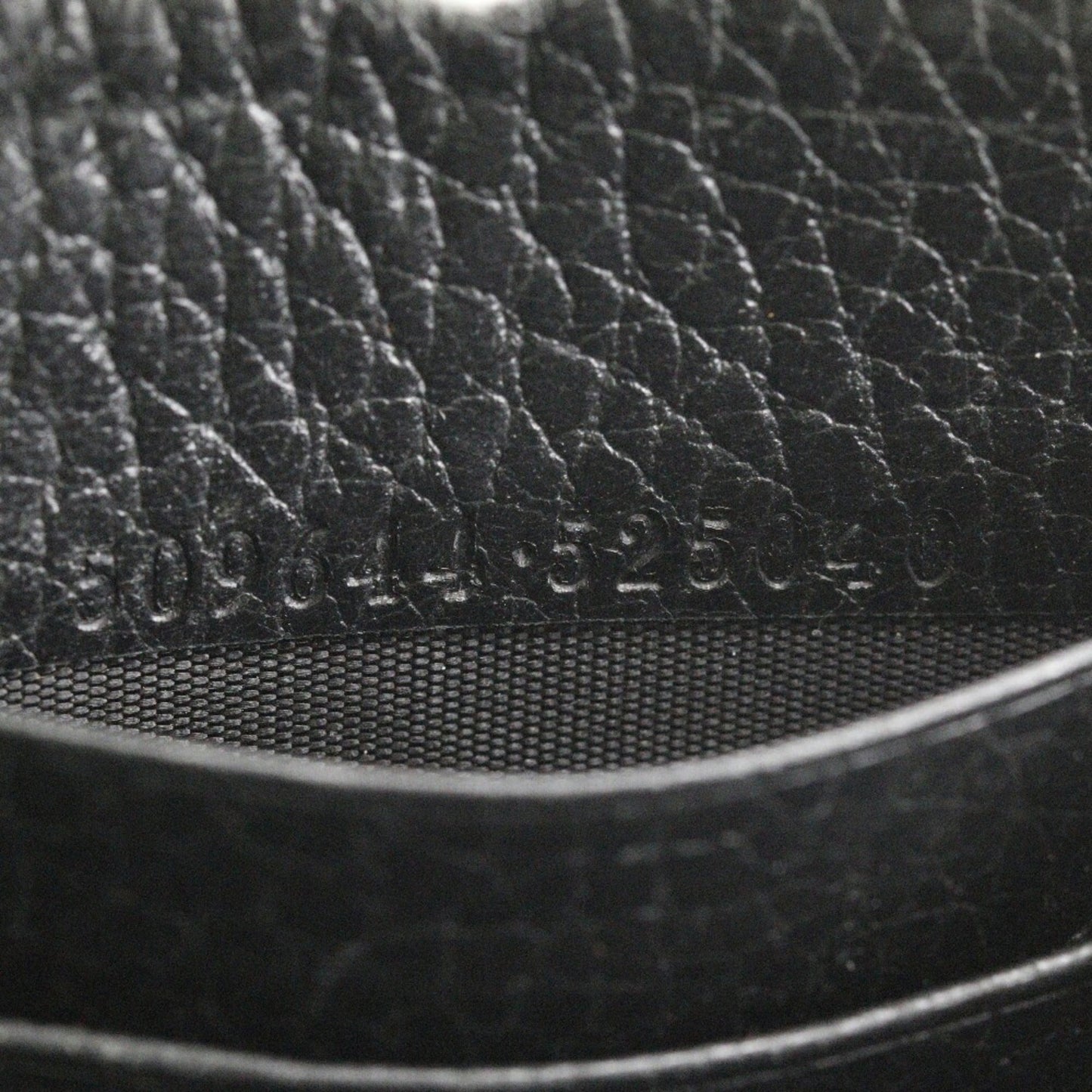 Gucci Black Leather Long Wallet (Bi-Fold) ( )