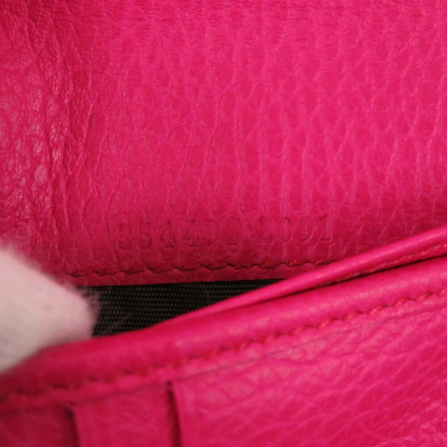 Gucci Pink Leather Coin Purse/Coin Case ( )