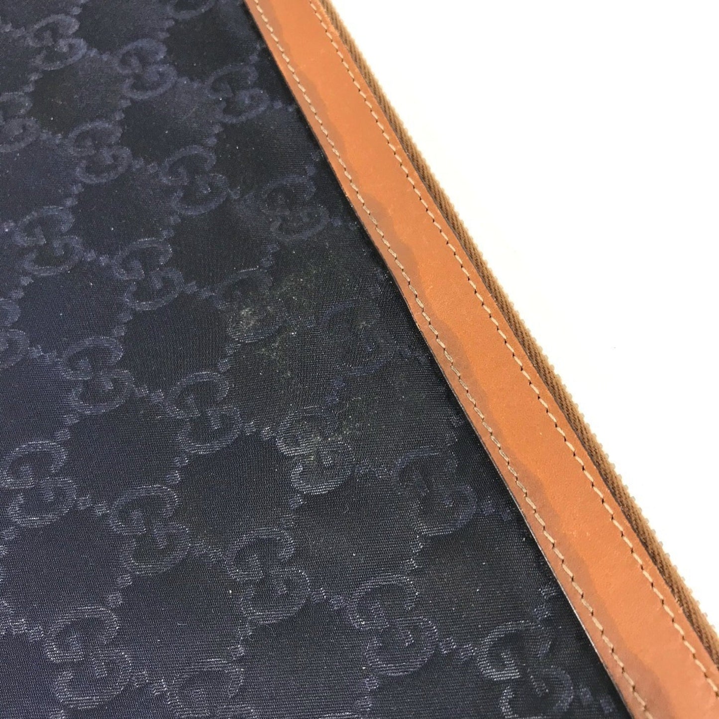 Gucci Navy Leather Nylon Clutch Bag ( )