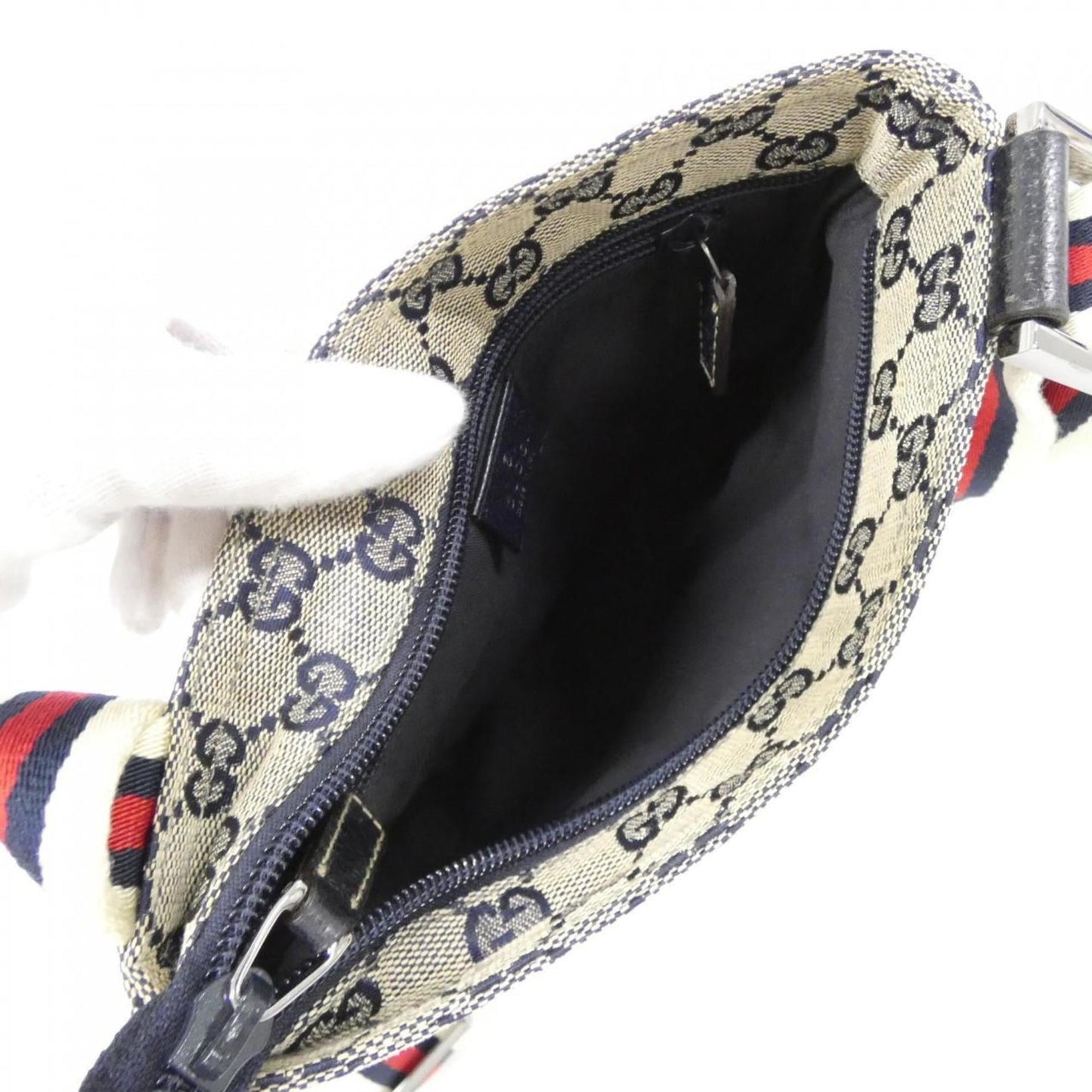 Gucci Silver Gg Canvas Shoulder Bag ( )