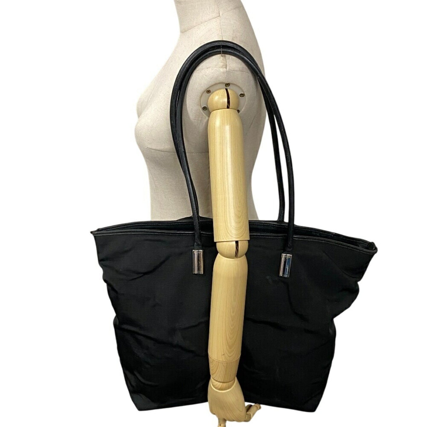 Gucci Black Nylon Leather Shoulder Bag Tote Bag ( )