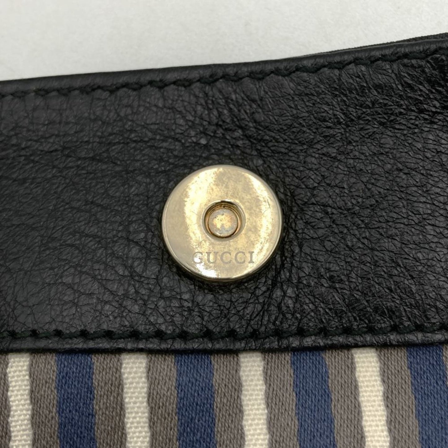 Gucci Black Nylon Leather Shoulder Bag ( )