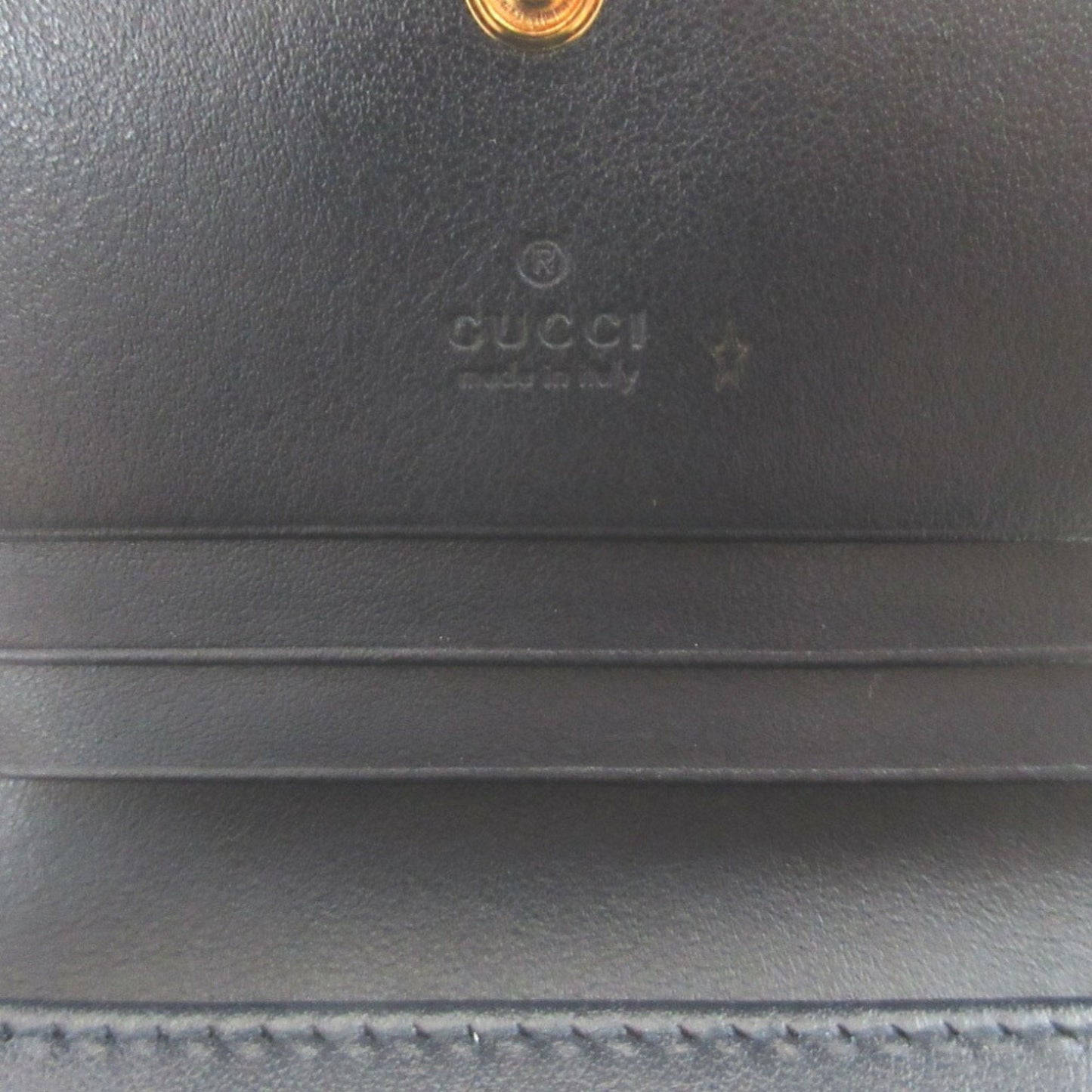 Gucci Beige Navy Canvas Leather Coin Purse/Coin Case ( )