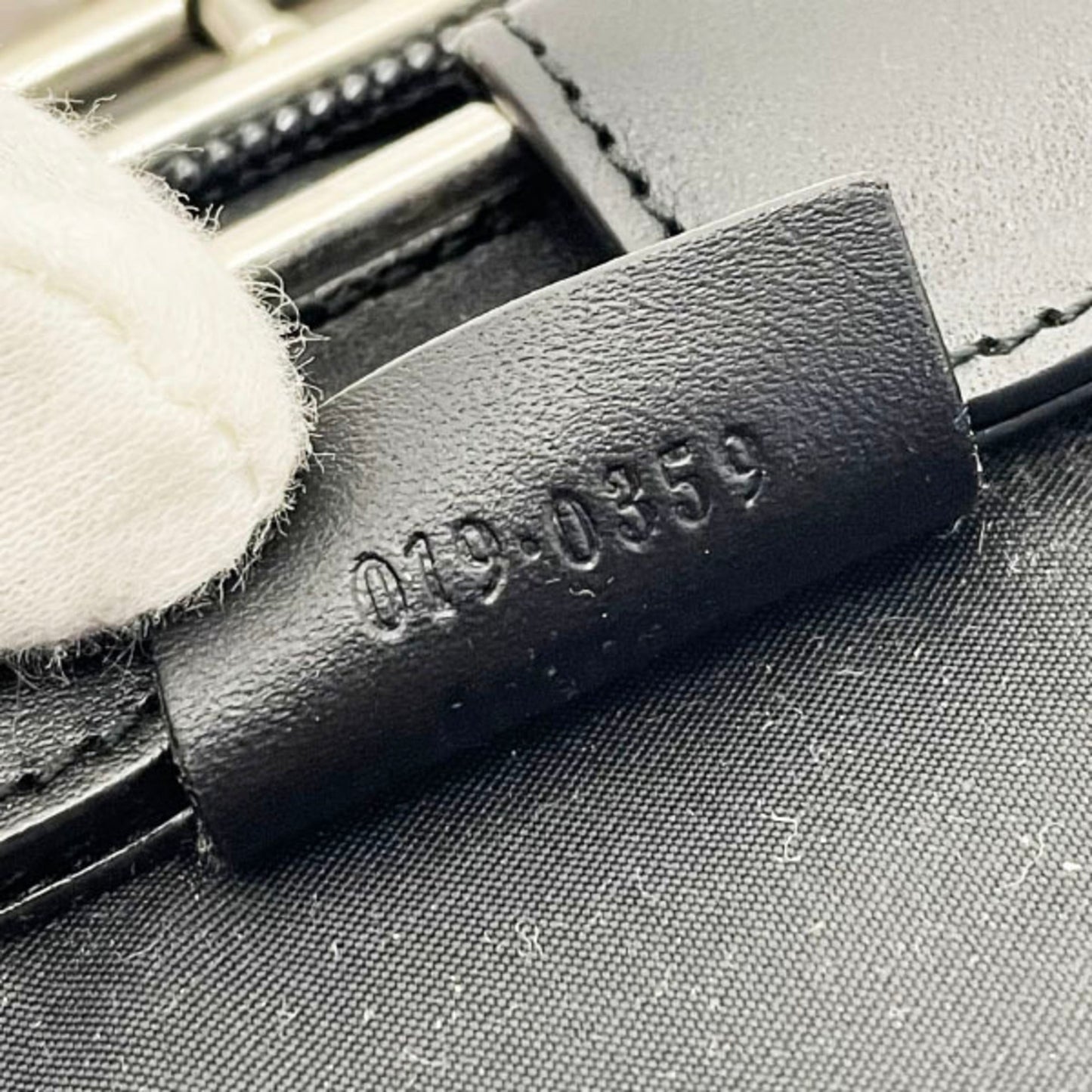 Gucci Black Nylon Leather Pouch ( )