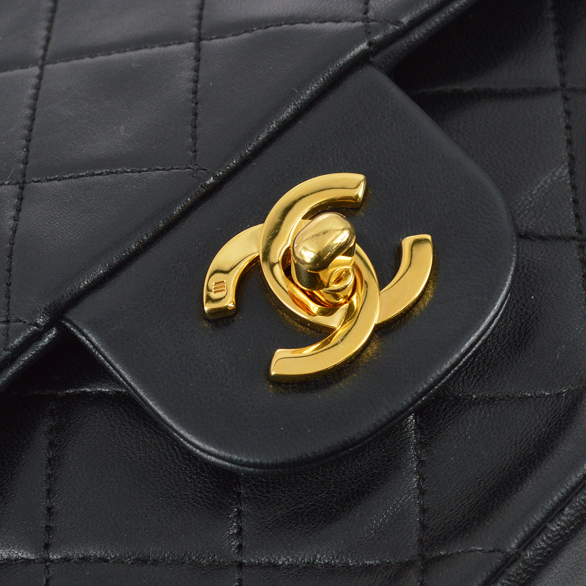 Chanel 1989-1991 Black Lambskin Medium Classic Double Flap Bag