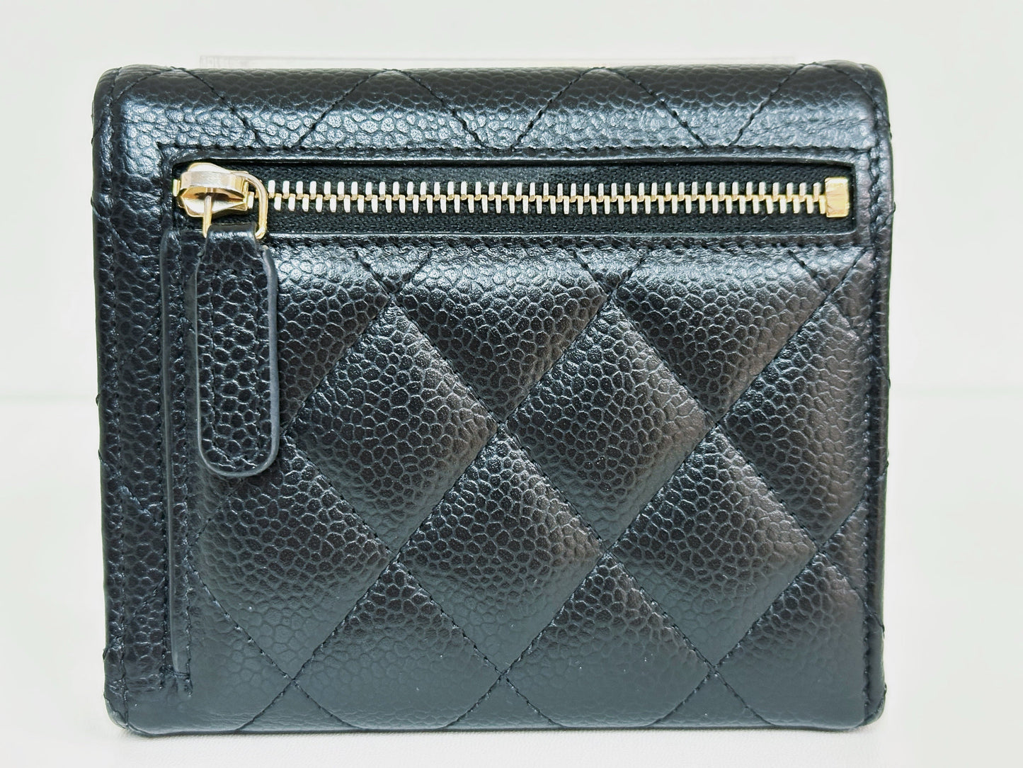 CHANEL CLASSIC TRIFOLD COMPACT IN BLACK CAVIAR WALLET GHW UPKJ holo