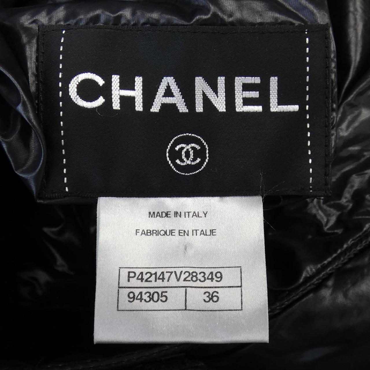 Chanel P42147V28349 Coat