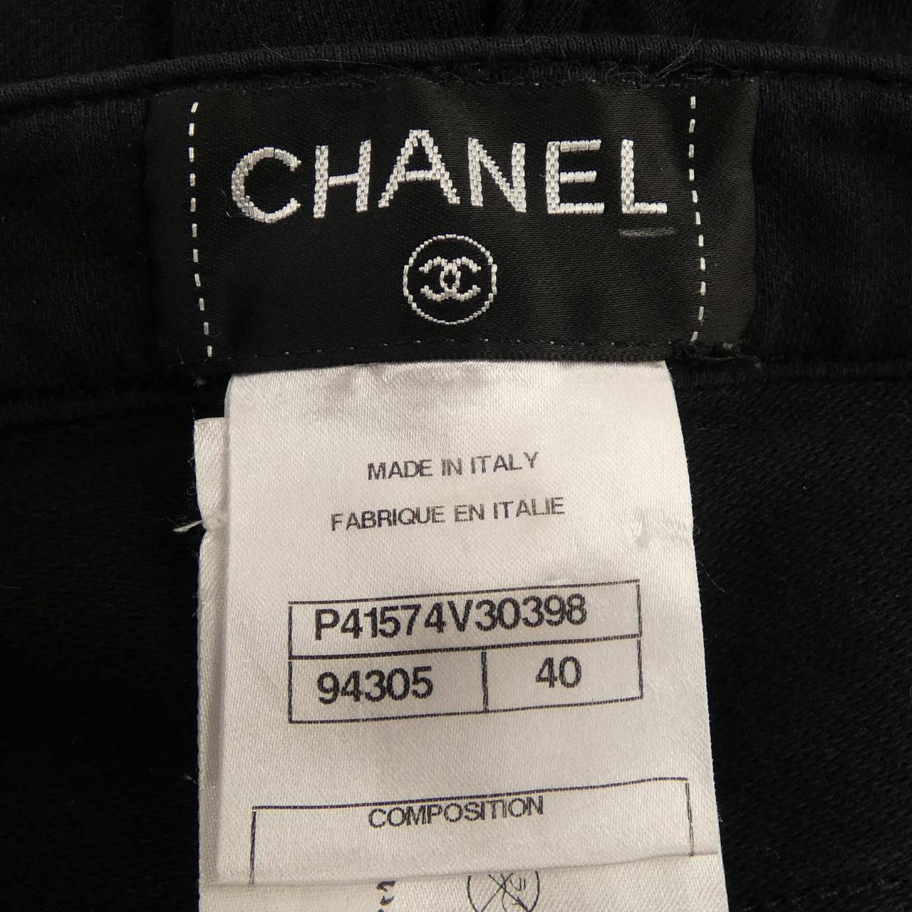 Chanel P41574V30398 Pants