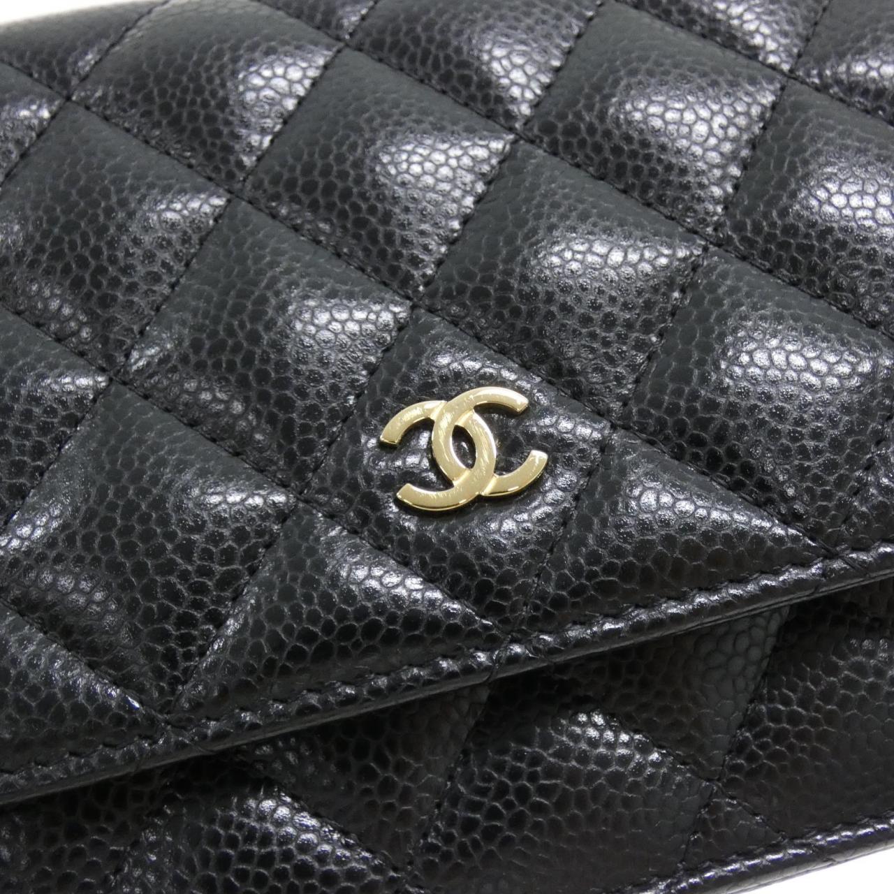Chanel Timeless Classic Caviar Skin Chain Wallet