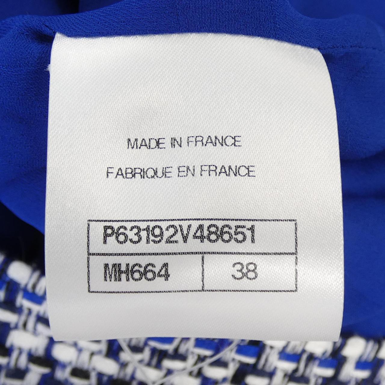 Chanel P63192V48651 Jacket