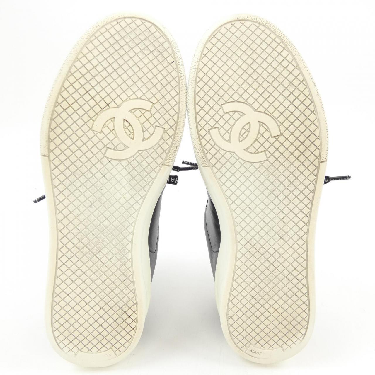 Chanel G34085X51503 Calfskin Sneakers