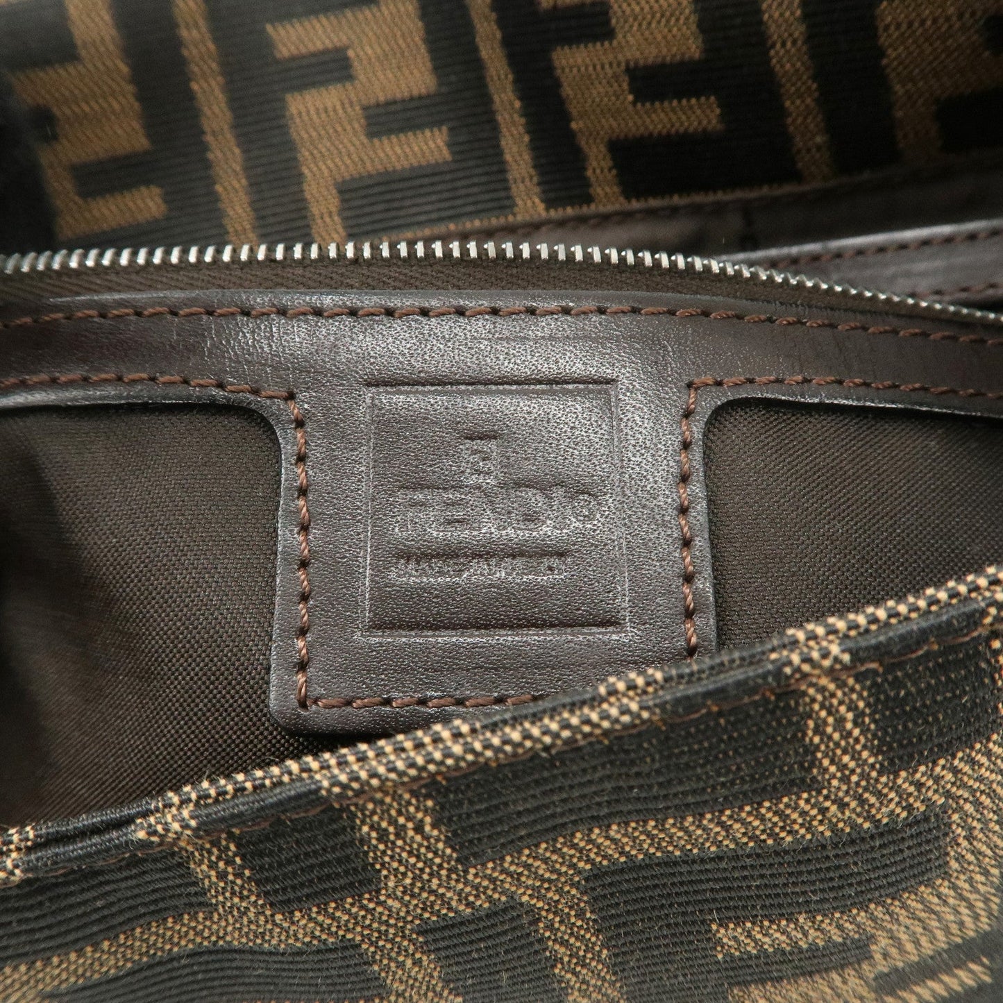 FENDI Zucca Mamma Baguette Canvas Shoulder Bag Brown Black 26424 d
