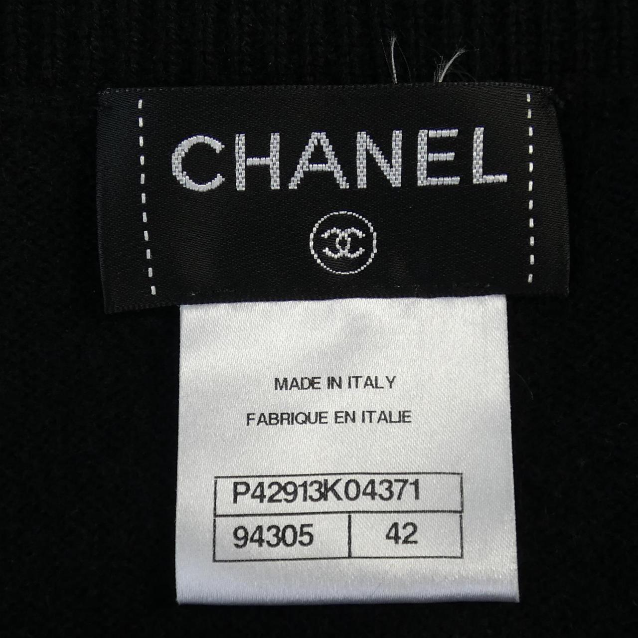 Chanel P42913K04371 Cashmere Knit