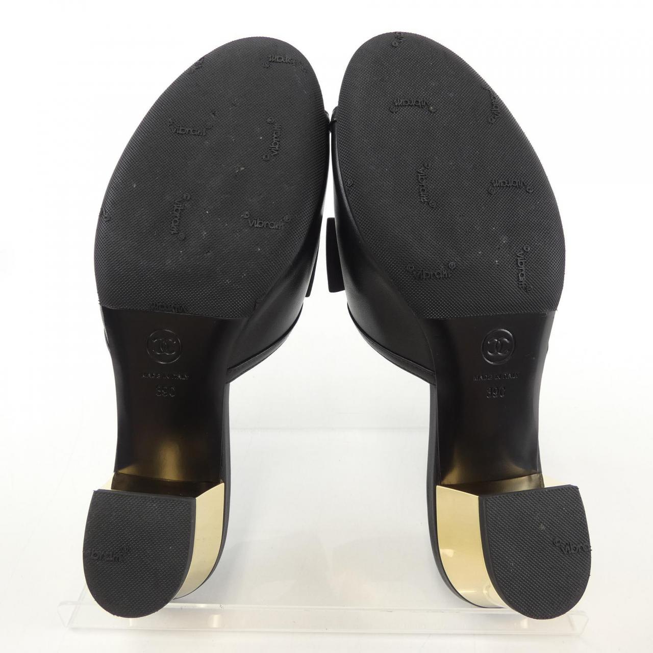 Chanel G45691B16597 Lambskin Sandals