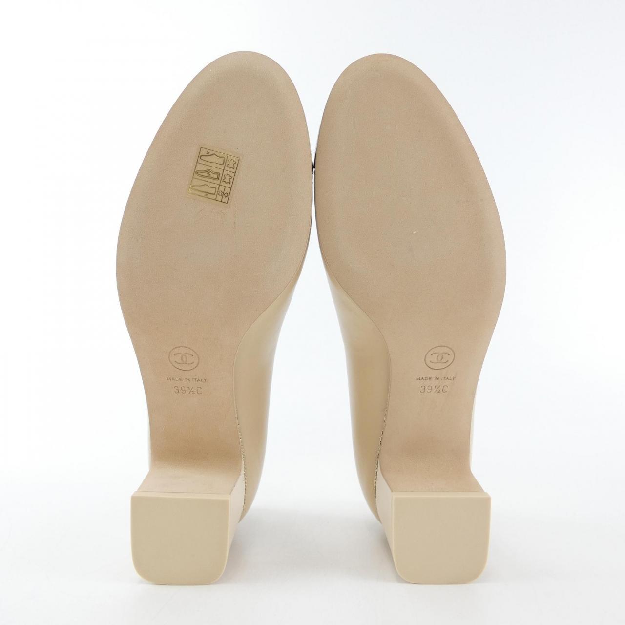 Chanel G40060Y56605 Calfskin Patent Calfskin Pumps