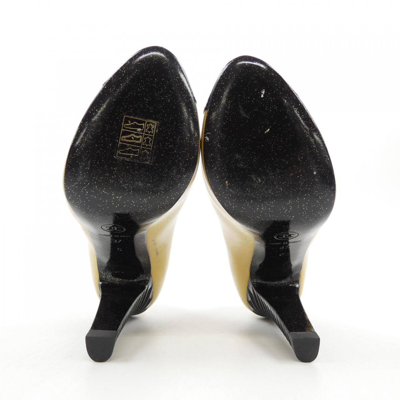 Chanel G26710 Pumps