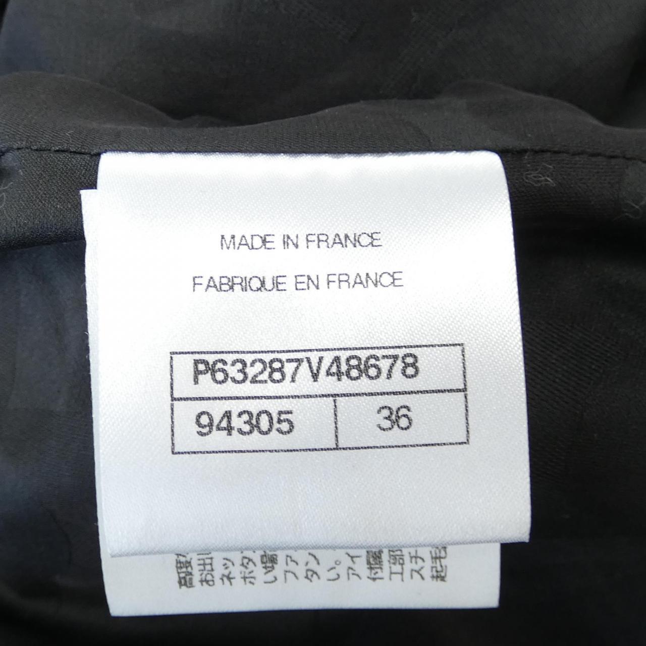 Chanel P63287V48678 Jacket